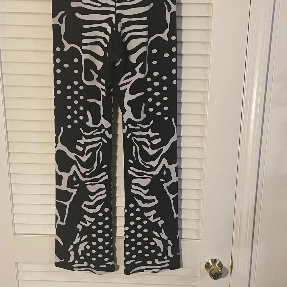 Black Light Gray Pattern Abstract Print Flare Stretchy Pants - Picture 8 of 10